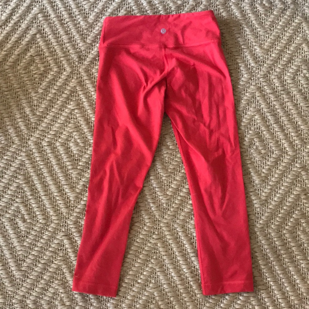 Lululemon cropped leggings